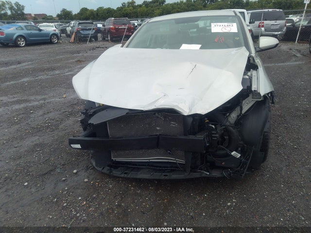 Hyundai ELANTRA SEL 2018 5NPD84LF2JH284253 Image 6