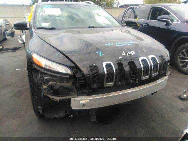 1C4PJLLB2JD557660 Jeep Cherokee Latitude Plus