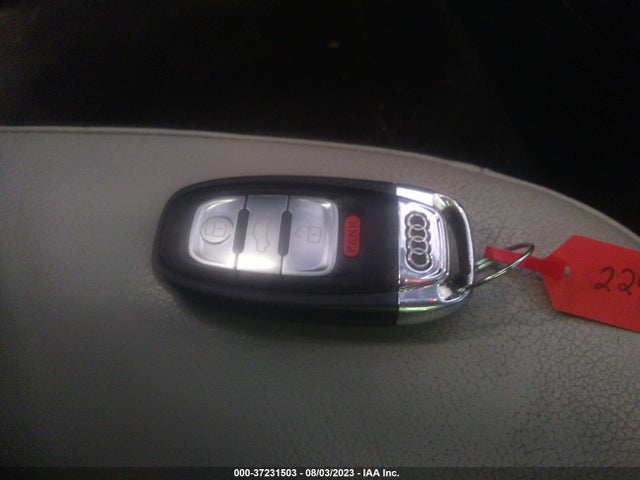 2013 AUDI A4 PREMIUM VIN: WAUBFAFL9DN049640