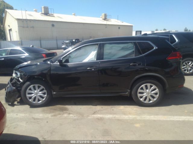 JN8AT2MT9HW141402 Nissan ROGUE S