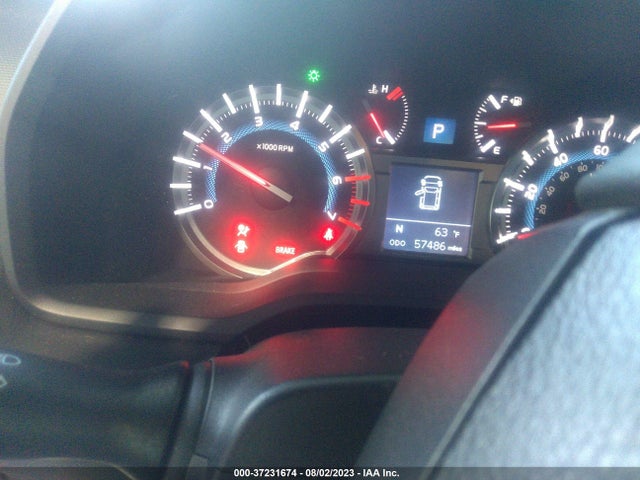 Toyota 4RUNNER SR5 2018 JTEBU5JR4J5505692 Image 13