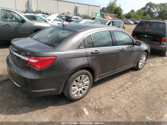 Chrysler 200 LX 2014 1C3CCBAG0EN195012 Image 4