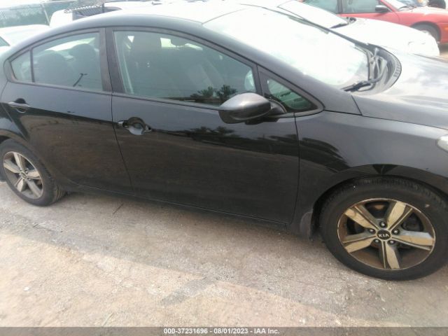 3KPFL4A78JE177800 KIA FORTE S