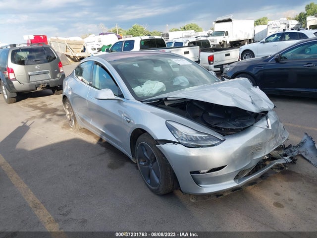 2018 Tesla 3, VIN: 5YJ3E1EA1JF016605