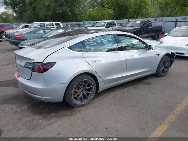 2018 Tesla 3, VIN: 5YJ3E1EA1JF016605