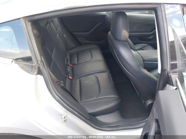 2018 Tesla 3, VIN: 5YJ3E1EA1JF016605