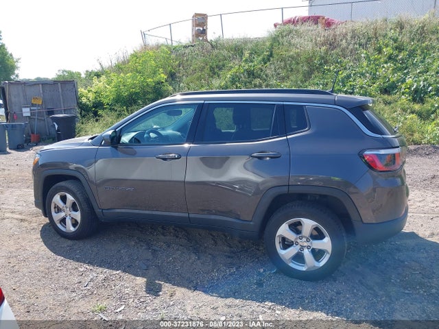 2018 JEEP COMPASS LATITUDE VIN: 3C4NJDBB5JT176684
