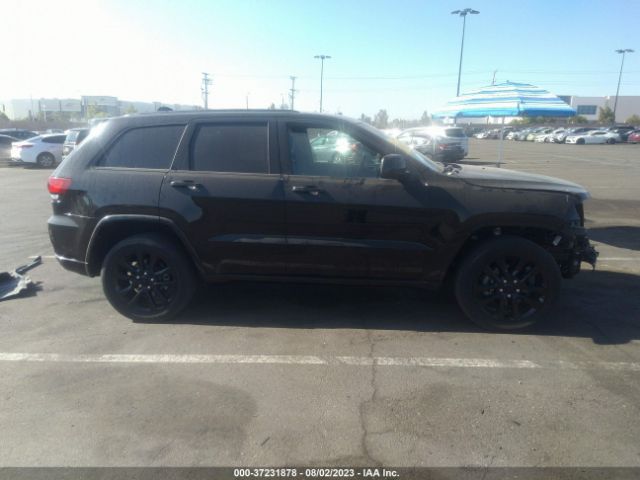 1C4RJFAG3JC501791 Jeep Grand Cherokee Altitude