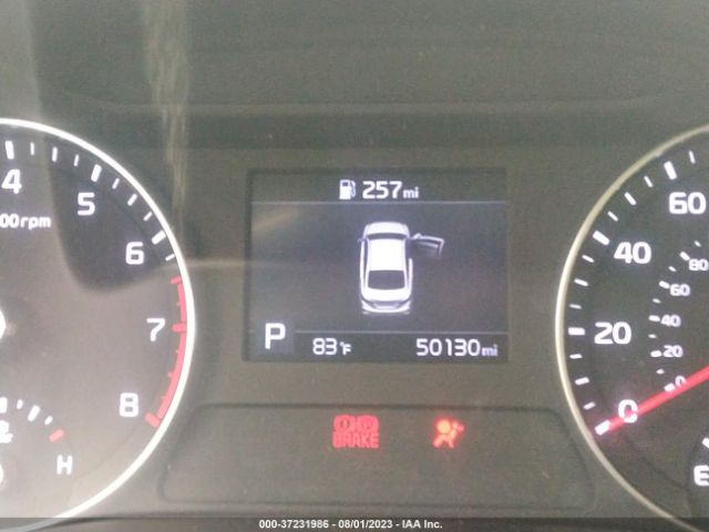 3KPF24AD8ME388556 KIA Forte Lxs