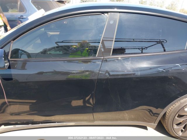 7SAYGDEF2PF740411 Tesla Model Y Performance