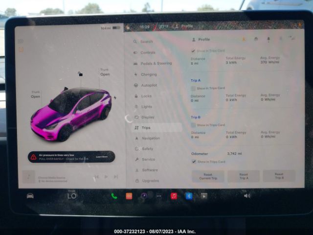 7SAYGDEF2PF740411 Tesla Model Y Performance