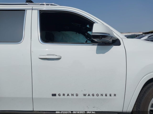 1C4SJVGJ4NS123748 Jeep Grand Wagoneer Series Iii