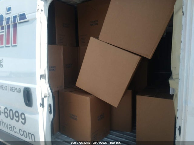 3C6TRVCG9KE521499 RAM Promaster Cargo Van