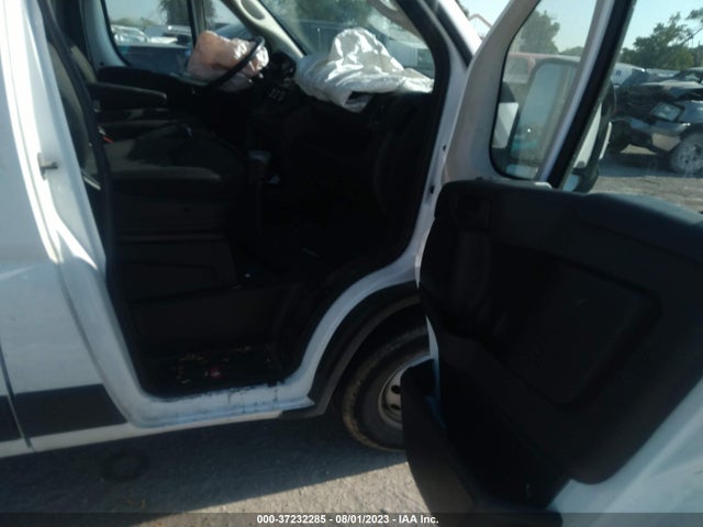 3C6TRVCG9KE521499 RAM Promaster Cargo Van
