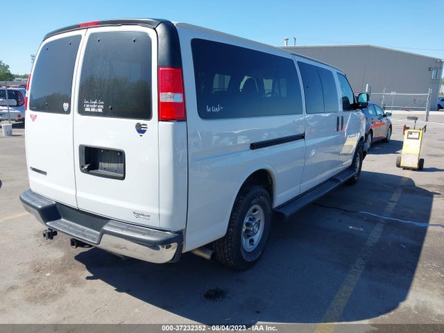 2019 CHEVROLET EXPRESS PASSENGER LT VIN: 1GAZGPFG8K1195528
