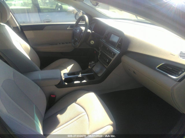 Hyundai SONATA SE 2017 5NPE24AF9HH569888 Image 5