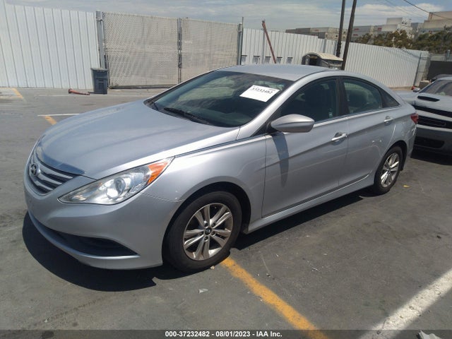 Hyundai SONATA GLS 2014 5NPEB4AC9EH831801 Image 2