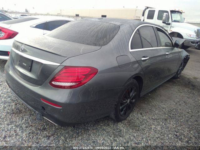 WDDZF4JBXKA552332 Mercedes-Benz E-class E 300