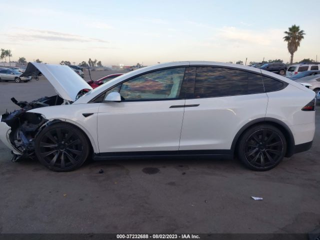 7SAXCDE55NF350026 Tesla MODEL X