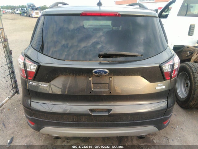 Продажа на аукционе авто 2018 Ford Escape Se, vin: 1FMCU0GD0JUB75364, номер лота: 37232714