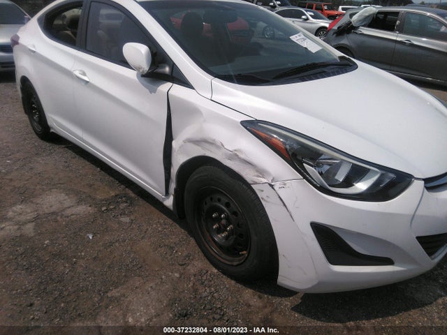 2016 HYUNDAI ELANTRA SE VIN: 5NPDH4AEXGH717790