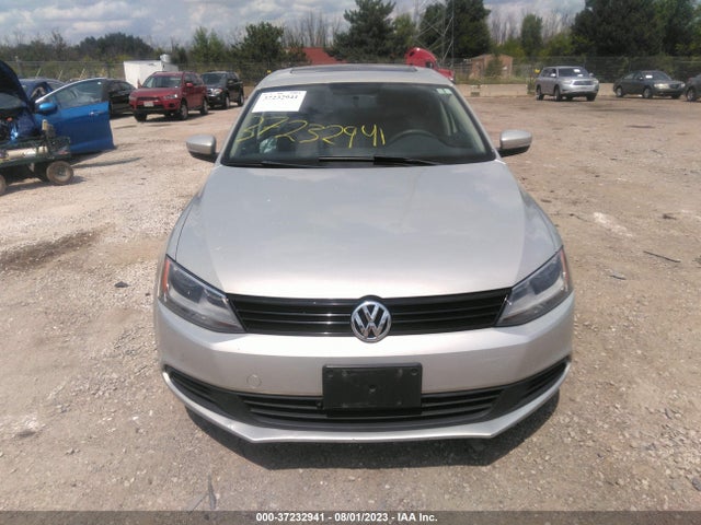 2011 VOLKSWAGEN JETTA SEDAN SE W VIN: 3VWDX7AJ7BM308938