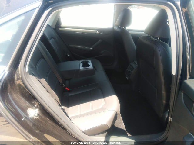 1VWSA7A31MC013185 Volkswagen Passat 2.0t Se