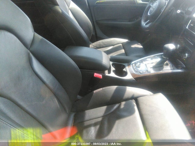 WA1LFAFP3EA040994 Audi Q5 Premium Plus