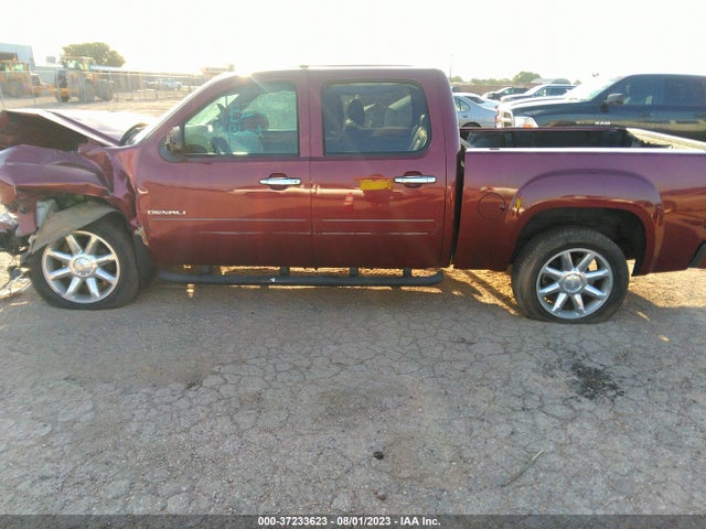 2013 GMC SIERRA 1500 DENALI VIN: 3GTP2XE2XDG124192
