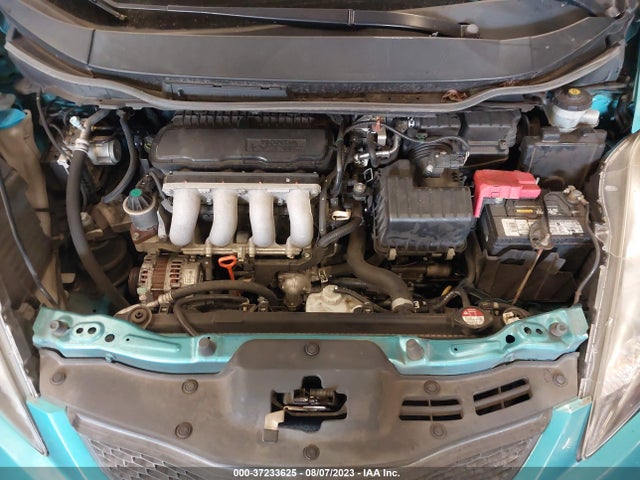 2013 HONDA FIT VIN: JHMGE8H34DC011874