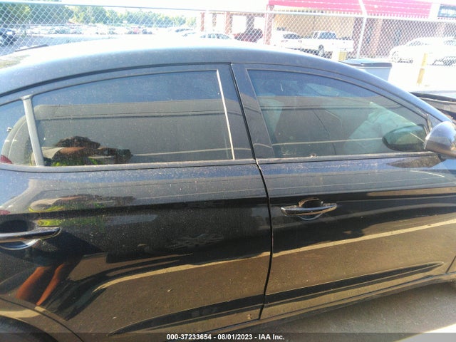 2017 HYUNDAI ELANTRA SE VIN: 5NPD84LF1HH048123
