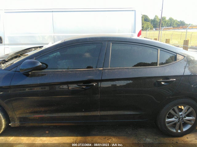 2017 HYUNDAI ELANTRA SE VIN: 5NPD84LF1HH048123