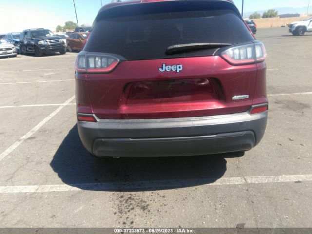 1C4PJLCB0KD331716 Jeep Cherokee Latitude