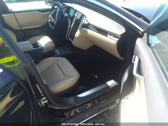 5YJSA1E19GF164887 Tesla Model S 70 Kwh