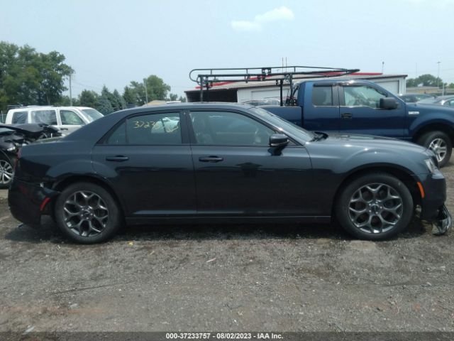 2C3CCAGG9FH887572 Chrysler 300 300s