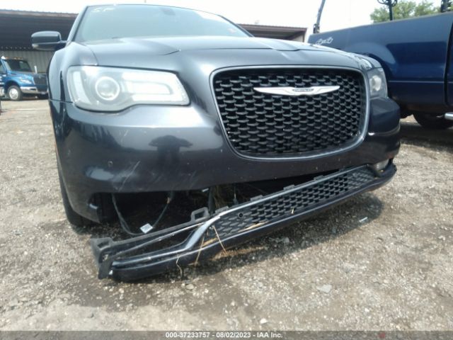 2C3CCAGG9FH887572 Chrysler 300 300s