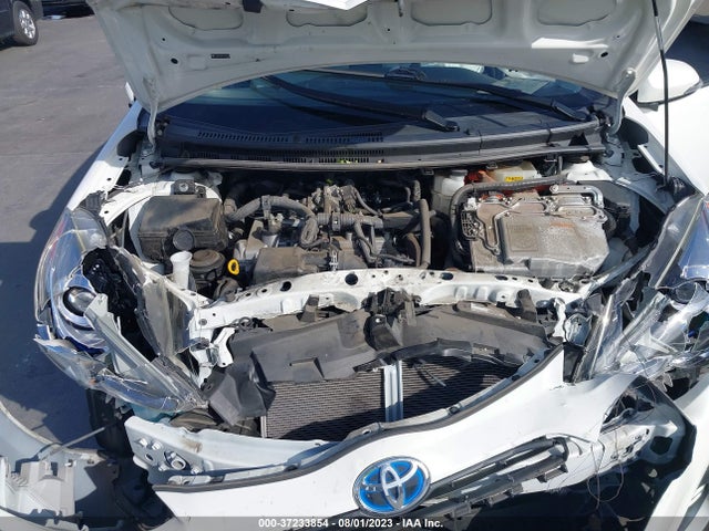 2017 Toyota Prius, VIN: JTDKDTB38H1591562
