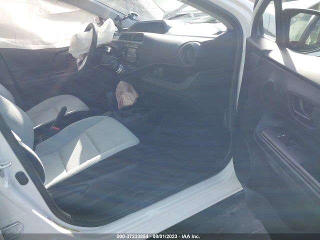 2017 Toyota Prius, VIN: JTDKDTB38H1591562