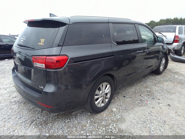 KIA SEDONA LX 2017 KNDMB5C14H6313980 Image 4
