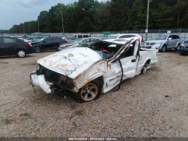2001 CHEVROLET S-10 LS VIN: 1GCCS19W918220146