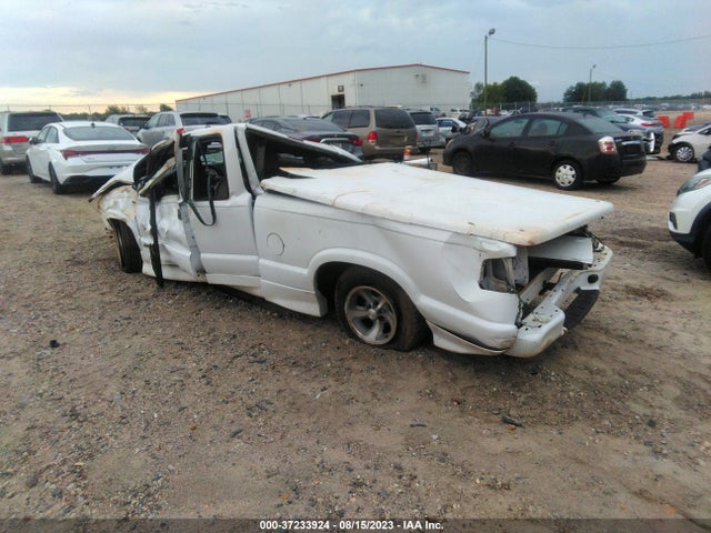 2001 CHEVROLET S-10 LS VIN: 1GCCS19W918220146
