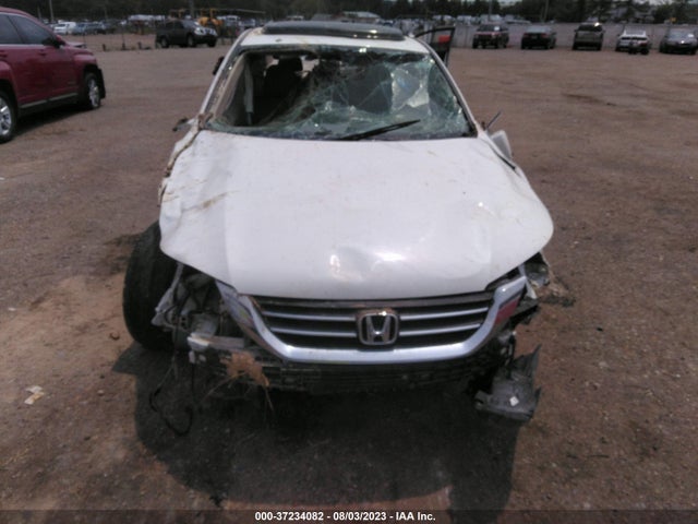 2015 HONDA ACCORD SEDAN EX-L VIN: 1HGCR2F8XFA209651