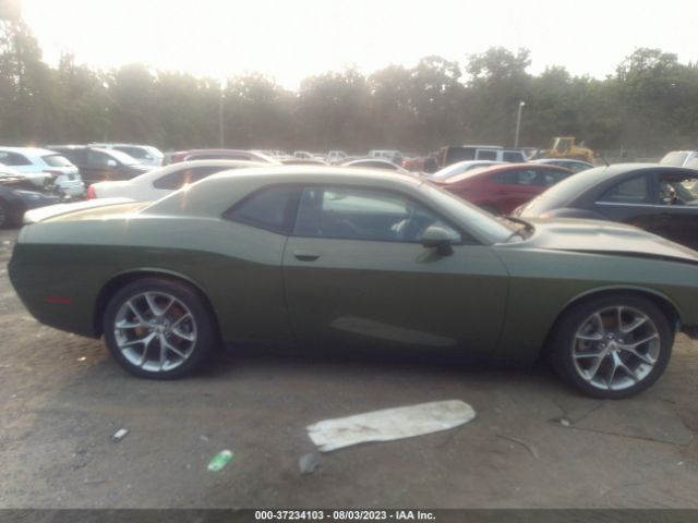 2C3CDZJG7NH260453 Dodge Challenger Gt