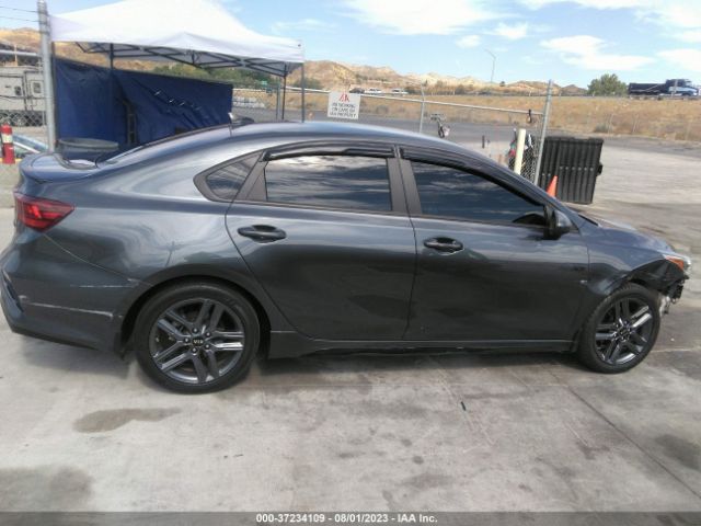 3KPF34AD0LE235181 KIA Forte Gt-line