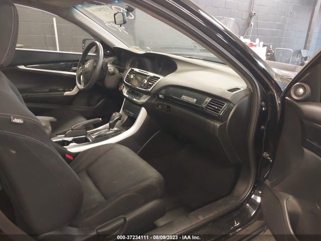 2013 HONDA ACCORD CPE EX VIN: 1HGCT1B75DA008939