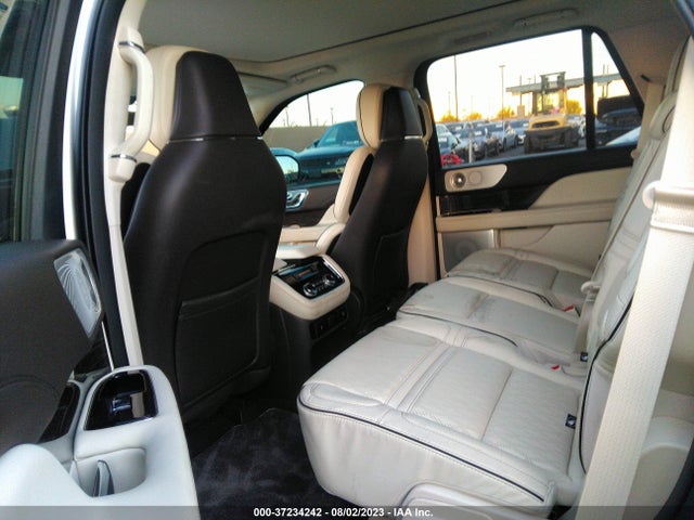 5LMJJ2TT6MEL04681 Lincoln Navigator Black Label