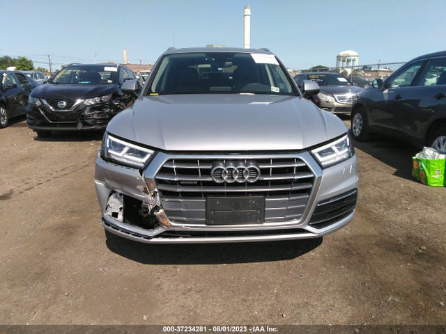 WA1BNAFY6J2246614 Audi Q5 Premium Plus
