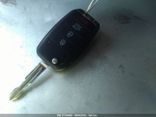KNAFK4A66G5619288 KIA FORTE LX
