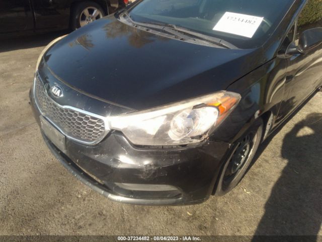 KNAFK4A66G5619288 KIA FORTE LX