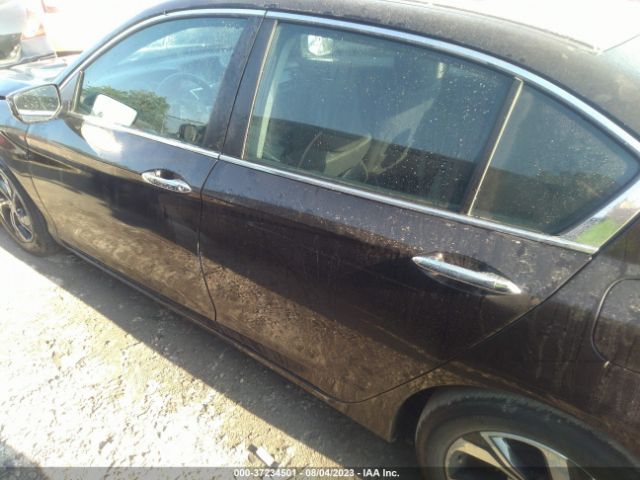 1HGCR2F37GA211881 Honda Accord Sedan Lx
